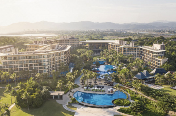 一线海景!三亚海棠湾万达希尔顿逸林度假酒店 海景房2晚(含早餐+双人冰淇淋下午茶1次+红酒1瓶+SPA代金券海昌不夜城冒险岛/欢乐剧场门票)