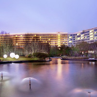 500+/晚入住一线海景房 还含正餐！青岛银沙滩温德姆至尊酒店 豪华湾景房3晚连住套餐（含双早+2大1小自助晚餐+1日中式套餐）