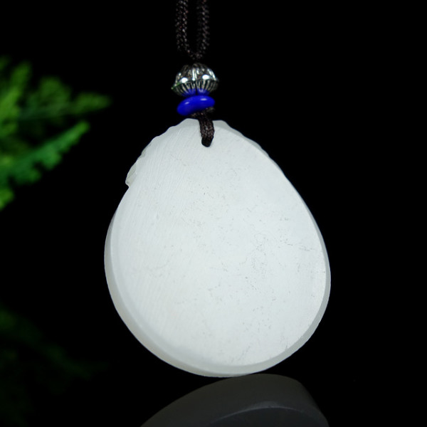 白玉观音赐福吊坠40535481mm天然阿富汗玉重量1826克