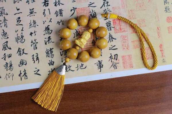 金丝楠车挂2 0cm 金丝楠木车摆多少钱 什么值得买