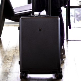 LEVEL8 地平线8号 Traveler luggage旅行者系列 PC拉杆箱 LA-1689-14T00 气质灰 24英寸