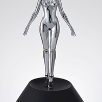 维格列艺术 空山基 机械姬 sexy robot floating 银色雕塑 56x35x35cm 2019年