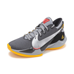 nike 耐克 zoom freak 2 男款耐磨减震篮球鞋