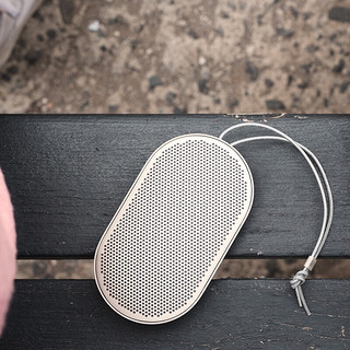 BANG&OLUFSEN 铂傲 Beoplay P2 户外 蓝牙音箱 砂岩