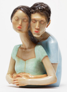 稀奇 XQ 稀奇 向京《因为爱情》迷你雕塑 10x7x7.5cm 玻璃钢手绘