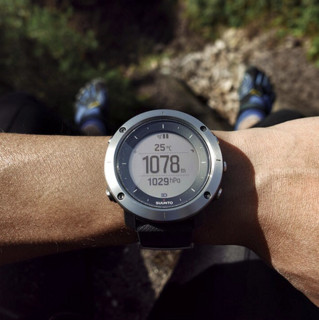 SUUNTO 颂拓 SS021843000 智能手表 50mm 黑色 硅胶表带 黑色(GPS、导航）