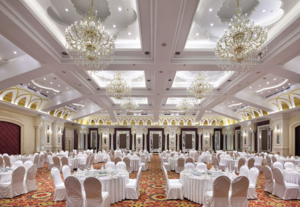 周末不加价桂林大公馆酒店豪华山景大床房1晚含早餐双人自助下午茶