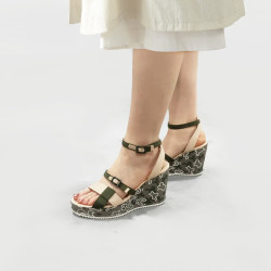 Clarks 其乐 女士坡跟凉鞋 261259744