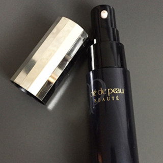 cle de peau BEAUTE 肌肤之钥 光耀彩妆系列光缎粉底液 #OC10明亮色 30ml