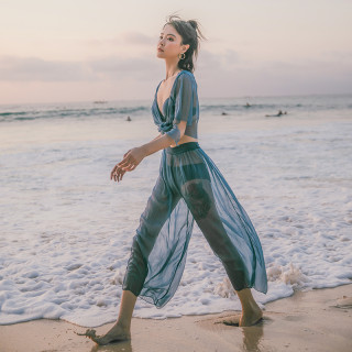 omom比基尼泳衣女四件套性感小胸钢托聚拢长裤超仙沙滩ins风泳装