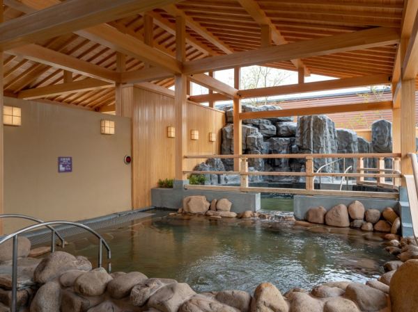 上海百万石温泉酒店 日式雅致大床/双床房1晚 含早 日式温泉 比斯特