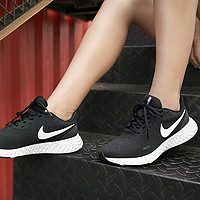 NIKE 耐克 REVOLUTION 5 BQ3207 女子跑鞋