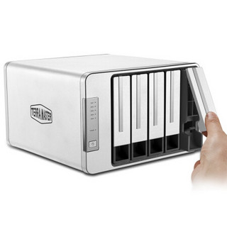 铁威马（TERRA MASTER）D5-300 5盘RAID磁盘阵列盒 阵列柜 硬盘盒（4TB硬盘1块）