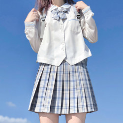 樱花家族 踏雪寻你 JK制服子 女秋短裙 45cm S