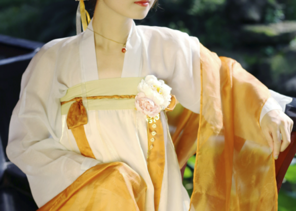 永长夏 轻裾长袖 唐制月白上衫 S
