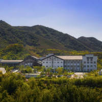周末不加价！石家庄西部长青璞祯酒店 豪华房1晚（含双早+景区2人门票5选3）
