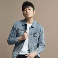 促销活动：京东 服饰秋尚新~