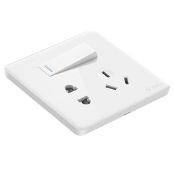 bull公牛g28e33486型插座面板珍珠白五孔带开关款