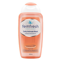 femfresh 芳芯 Femfresh)女性日用护理液洋甘菊香止痒澳洲进口250ml