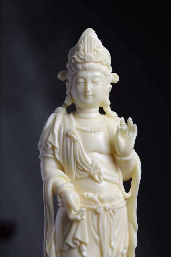 象牙果普慈观音 35x8.5x8.5cm 象牙果 桌面摆件