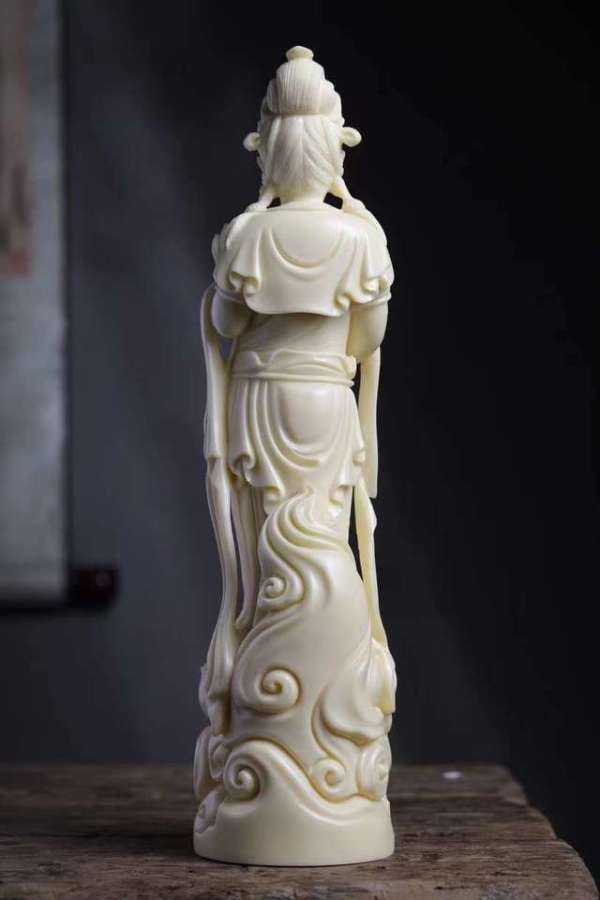 象牙果普慈观音35x85x85cm象牙果桌面摆件