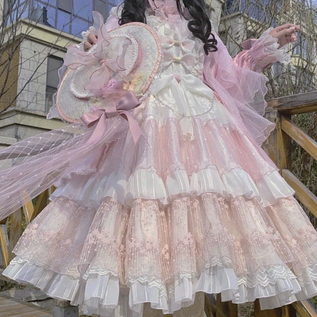 一半汉服、 一半Lolita？这样的裙子你喜欢吗？