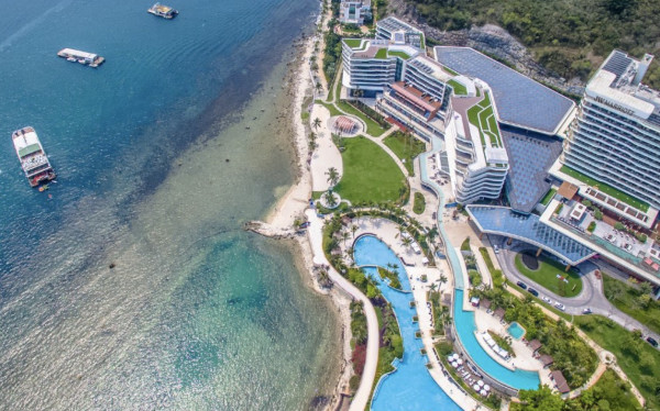 三亚山海天JW万豪酒店 迎海轩尊贵海景大床/双床房2晚连住(含早)+粤式家庭晚餐(2大2小)