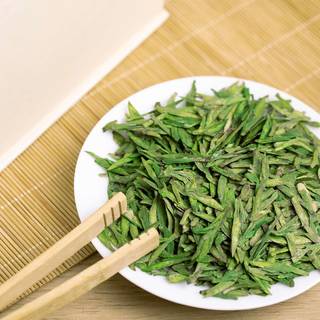 平仄 中秋送礼 早春精品绿茶明前特级龙井茶礼盒 250g/盒