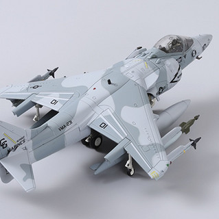 HOBBYMASTER AV-8B 1/72 HA2624 VMA-231黑王牌中队