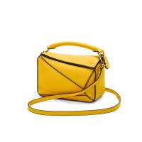 LOEWE 罗意威 Puzzle系列 女士迷你经典牛皮革手袋 322.30.U95 8160 芥末色