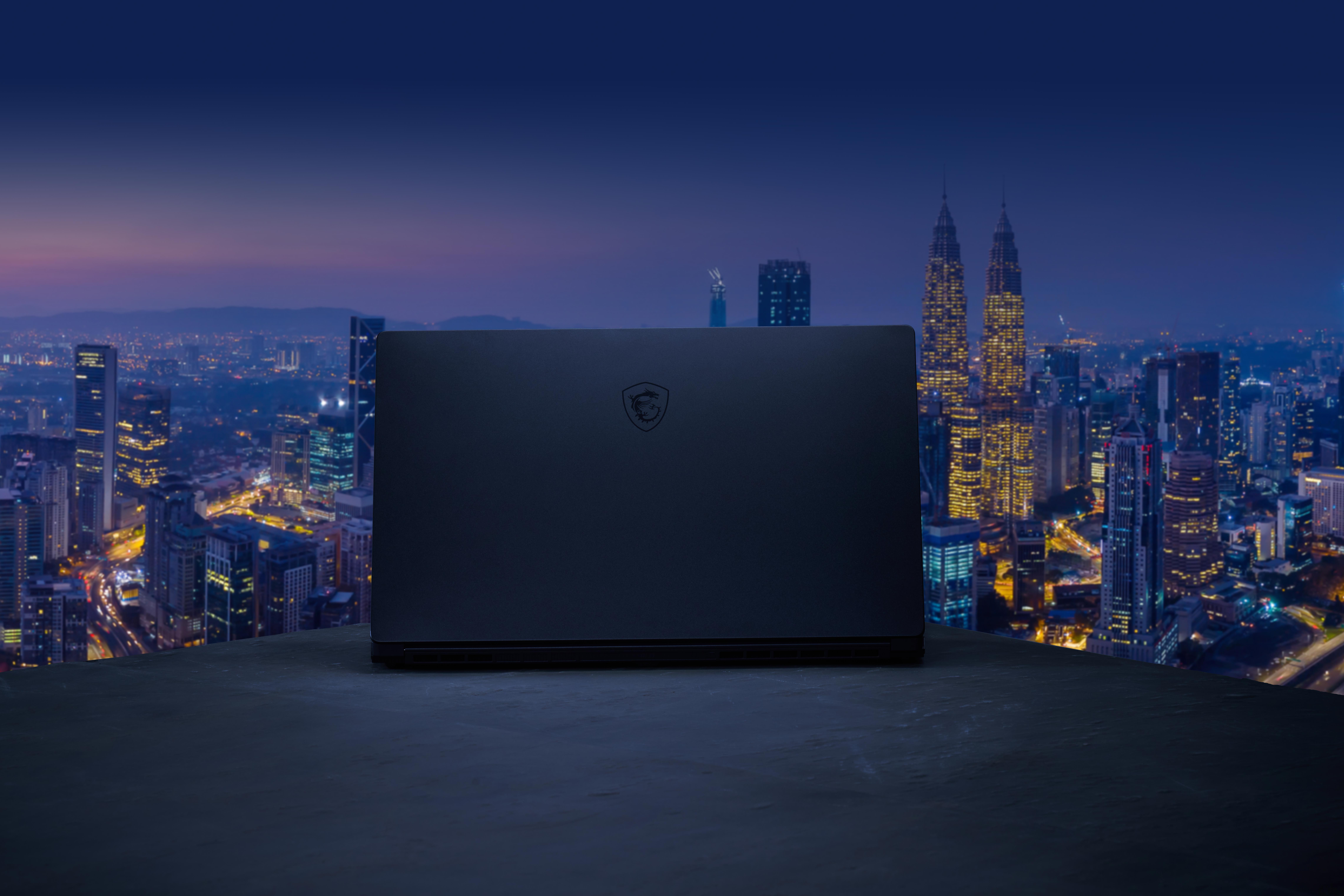 秉承热爱和分享的信念, 本期小编精选给大家推荐的是 msi 微星 绝影