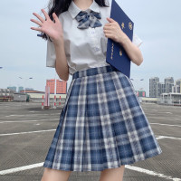 仲春二四JK 蓝丝绒 百褶格裙