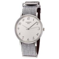 TISSOT 天梭 T-classic 中性石英腕表 T109.410.18.032.00