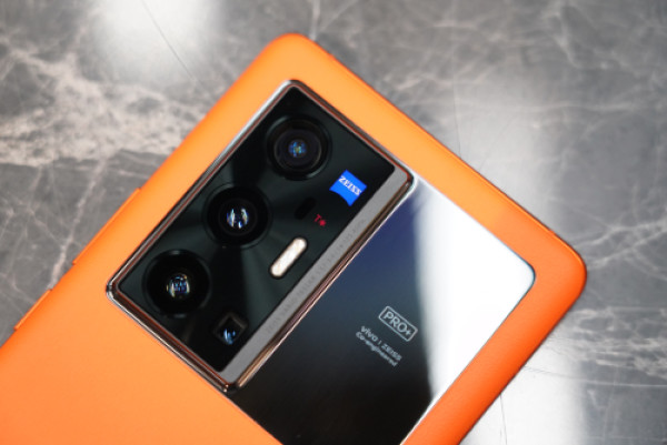 蔡司影像,品阅时光|vivo X70 Pro+ 5G智能手机