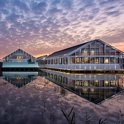 水上之屋 苏州全湖景私密度假微微联伙 墅家 同里社榻榻米阳台套房1晚 含早 下午茶 同里古镇往返班车 是滴公园门票 多少钱 什么值得买