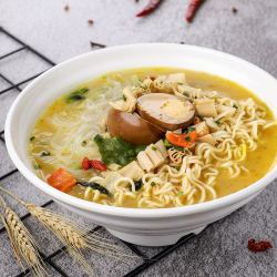 杨掌柜粉面菜蛋方便面金汤肥牛酸辣粉泡面整箱组合桶装速食食品