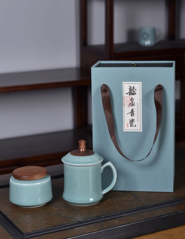 龙泉青瓷 鸿运当头茶叶罐+茶杯 6.5x8cm 8.5x14cm 原矿釉 艺术瓷