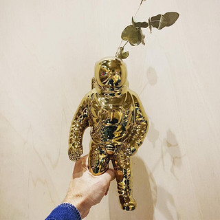 SELETTI  创意陶瓷太空人花瓶北欧ins风宇航员花瓶摆件 10933 金色