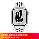 Apple 苹果 Watch Nike Series 7；星光色铝金属表壳；白金配黑色 Nike 运动表带