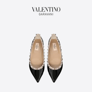 VALENTINO GARAVANI/华伦天奴 ROCKSTUD 经典漆皮铆钉平底鞋（34.5、黑色）