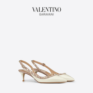 VALENTINO GARAVANI/华伦天奴女士Rockstud 漆皮后系带铆钉高跟鞋（34、象牙白）