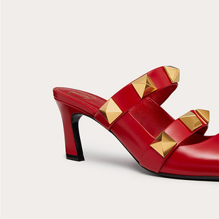 VALENTINO GARAVANI/华伦天奴 Roman Stud 小牛皮穆勒鞋（36.5、红色）