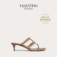 VALENTINO GARAVANI/华伦天奴 女士 Rockstud 小牛皮夹趾铆钉凉鞋（37、裸粉色）