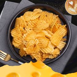 明月东一明月东一黑松露薯片芝士味80g薯条休闲零食小吃