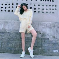 阿迪达斯 adidas三叶草长袖女正品新款透气休闲薄款长袖衬衫外套 FM2636