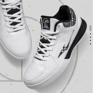 ERKE 鸿星尔克 男子篮球鞋 11132017 白色/黑色 43