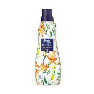 Comfort 金纺 植萃精油香氛柔顺剂 小苍兰+月桂叶香型700ml