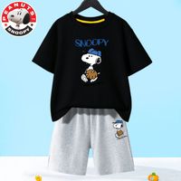SNOOPY 史努比 童装儿童套装男孩夏天两件套宝宝T恤洋气学生运动裤子 黑色上领T恤-灰短裤-z书包 120