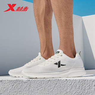 XTEP 特步 男鞋运动休闲鞋男新品跑步鞋网面轻便透气耐磨防滑