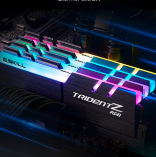 G.SKILL 芝奇 幻光戟系列 DDR4 3200MHz RGB 台式机内存 灯条 黑色 32GB 16GBx2 F4-3200C16D-32GTZR